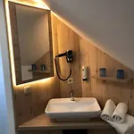 Alte Fischerkate Otel